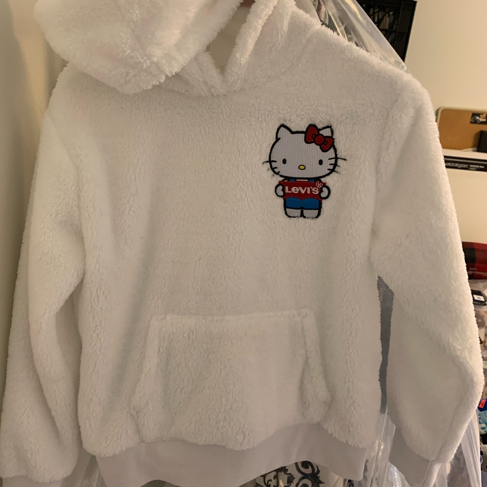 New Hello Kitty Levi’s white flush sweater.